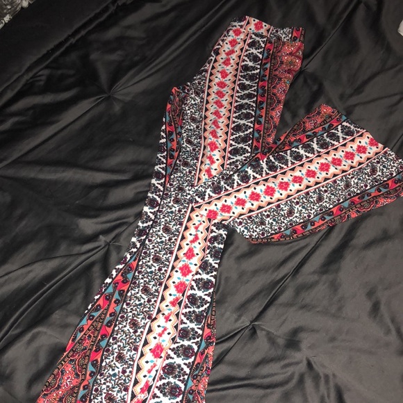 Cute Paisley Print Bell Bottom Pants - Picture 3 of 4